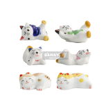 Japanische Katzen-Stäbchenablage (Farbe/Form zufällig)
