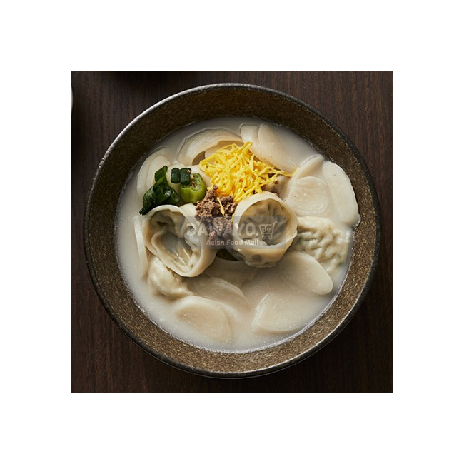 밀키트 떡만두국 1kg(떡국떡, 김가루, 소고기, 파 고명) 약 2인분