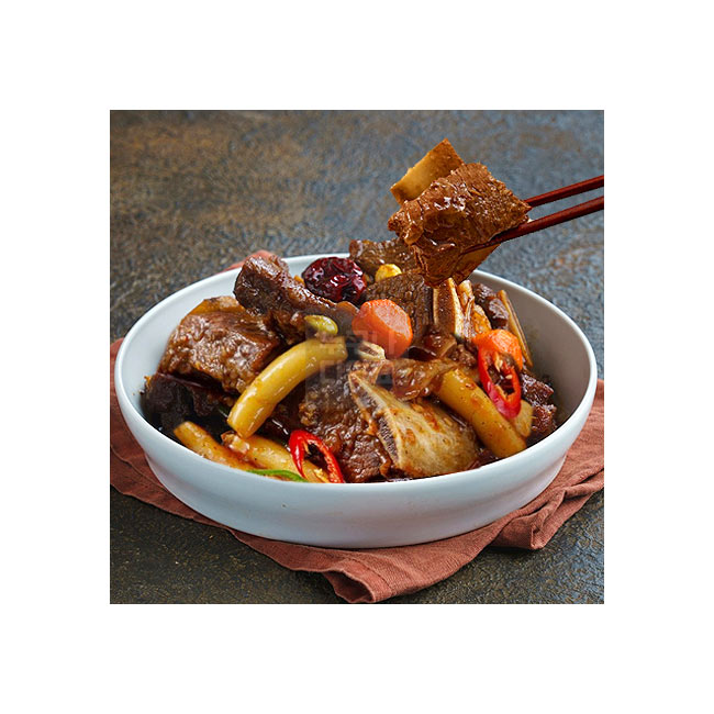 #4 Dawayo Hausgemachte geschmorte kurze Rippchen (800g) + Gemüse